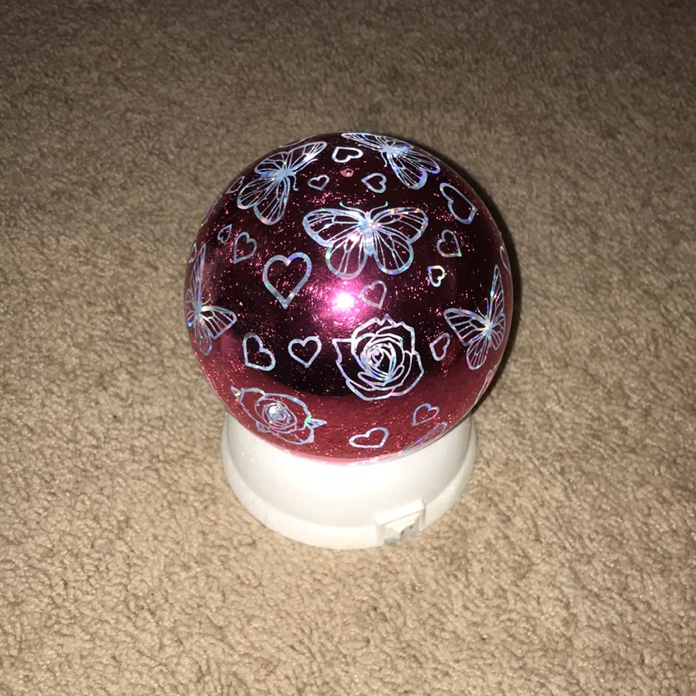 Glitter globe